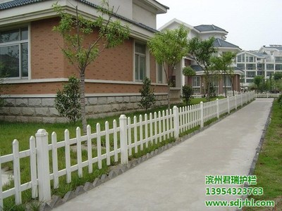 草坪护栏,园林护栏 图 ,草坪护栏价格优惠
